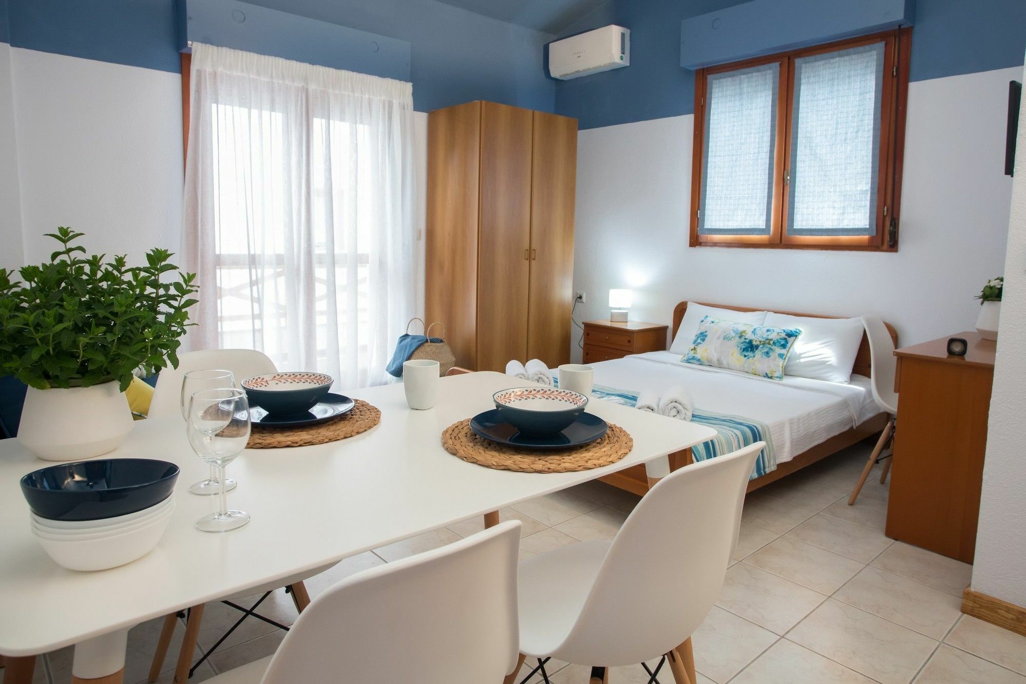 St.John Village Apartments Skála Foúrkas 外观 照片