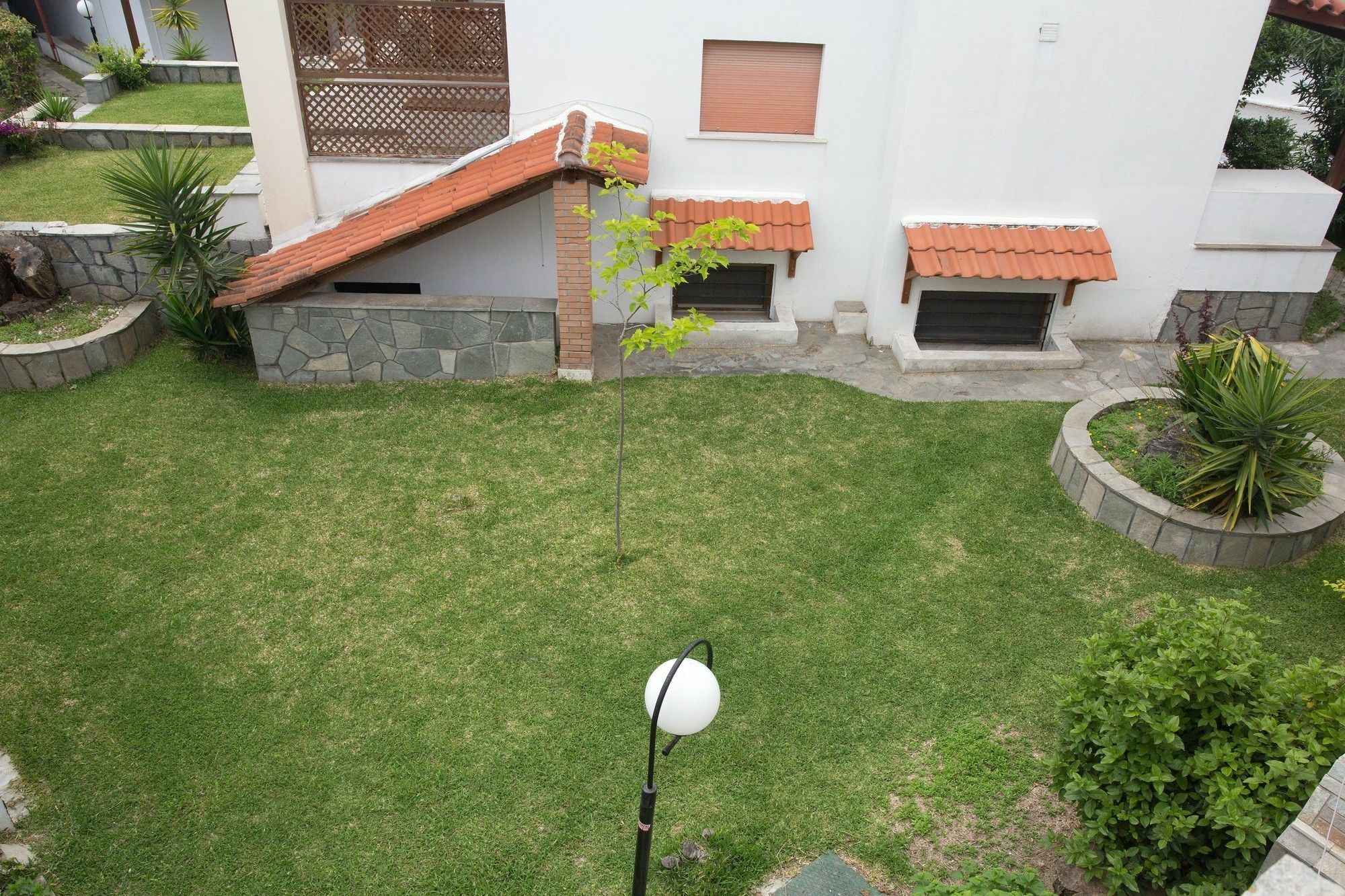St.John Village Apartments Skála Foúrkas 外观 照片